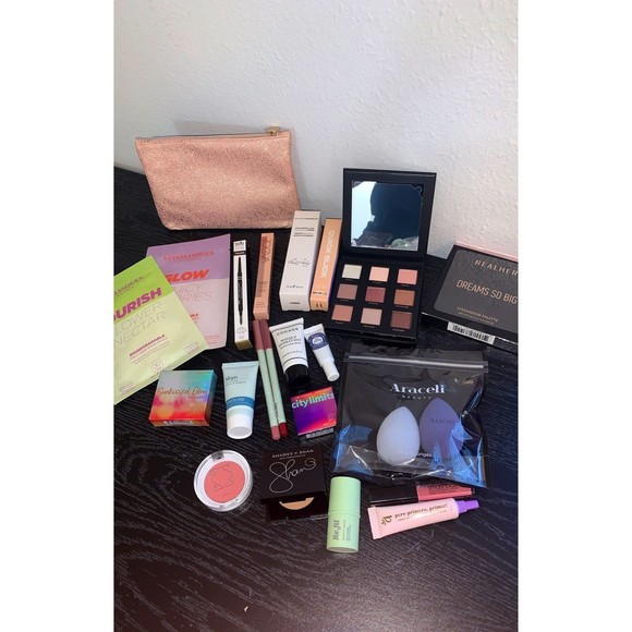 Beauty bundle - Picture 1 of 5